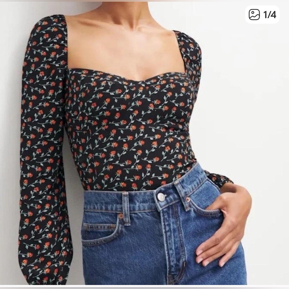 Reformation Reign Top/ black w/ floral details/ sz 2